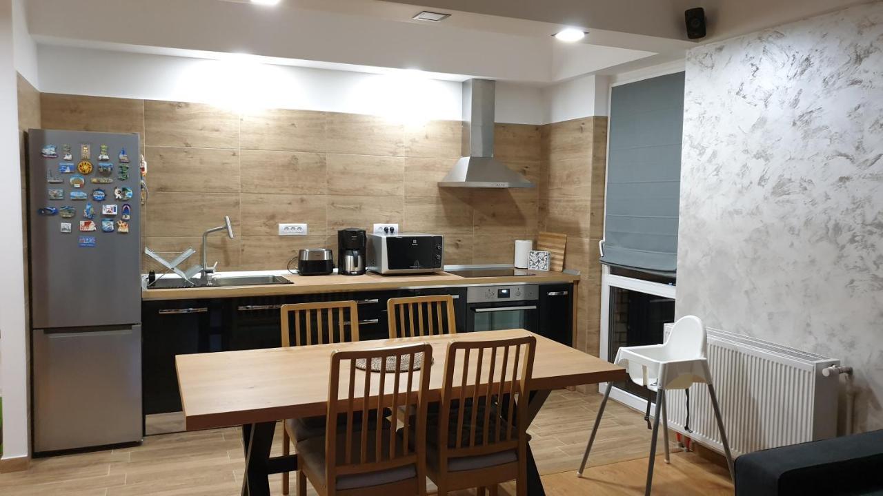 Criss Apartament Sinaia Zewnętrze zdjęcie