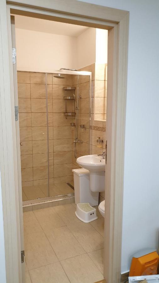 Criss Apartament Sinaia Zewnętrze zdjęcie