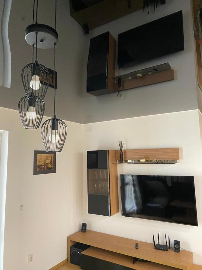 Criss Apartament Sinaia Zewnętrze zdjęcie