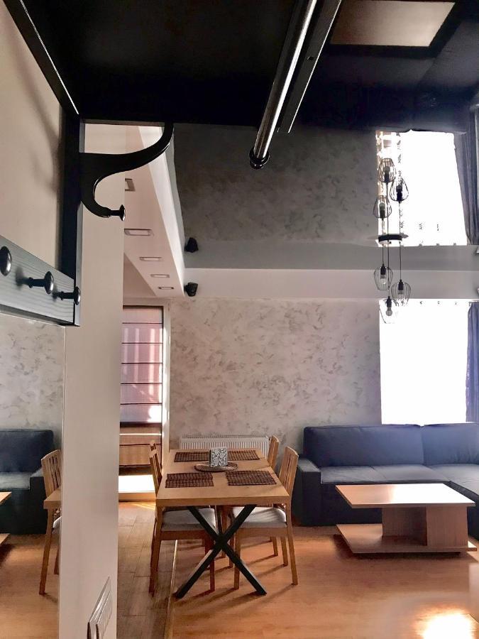 Criss Apartament Sinaia Zewnętrze zdjęcie